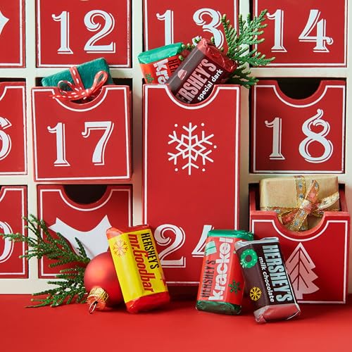 Classic HERSHEY'S KISSES Candy Cane Flavored, Christmas Stocking Stuffer Candy Bulk Bag, 31.67 oz, Packaging May Vary